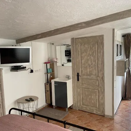 Relais Des Tourterelles La Neuville-aux-Joutes