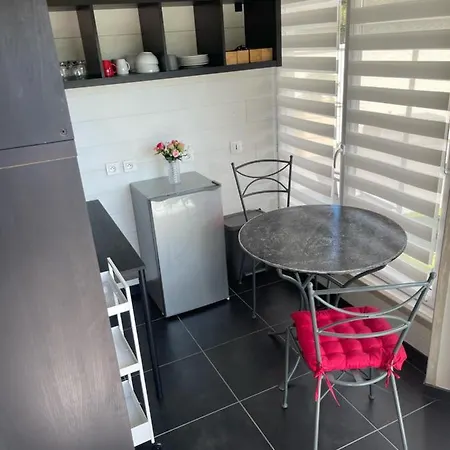 Relais Des Tourterelles Bed & Breakfast