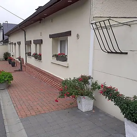 Relais Des Tourterelles Frühstückspension