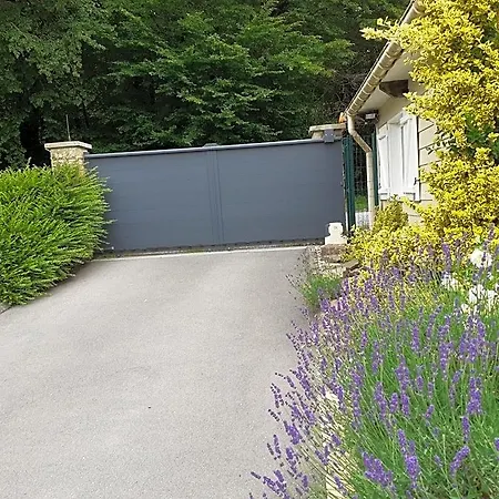 Relais Des Tourterelles Frühstückspension La Neuville-aux-Joutes