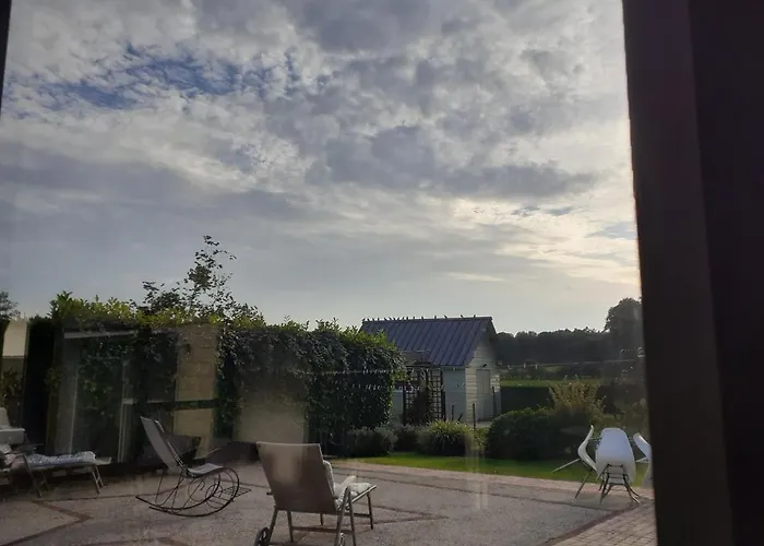 Relais Des Tourterelles Bed and Breakfast La Neuville-aux-Joutes